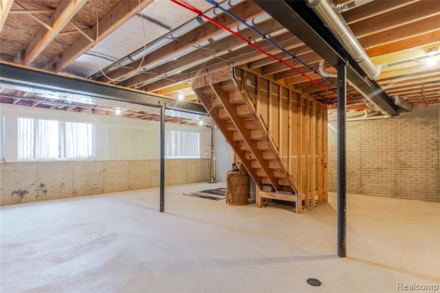 14789 N Park Drive, Utica, MI 48315