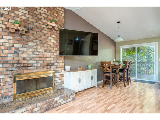 3008 Sw CHASTAIN Ave, Gresham, OR 97080