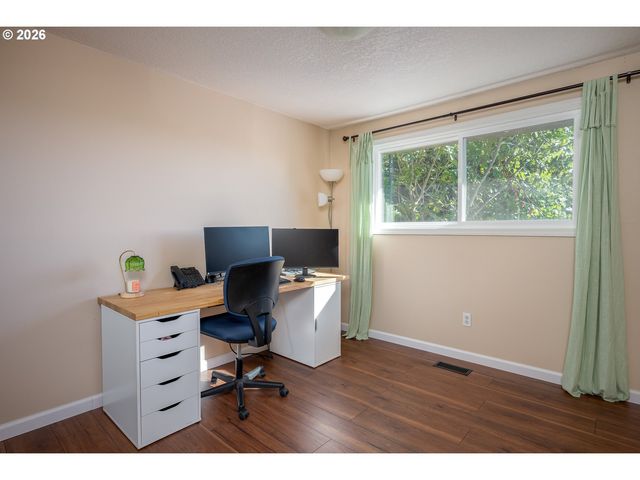 3008 Sw CHASTAIN Ave, Gresham, OR 97080