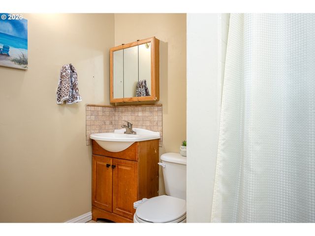 3008 Sw CHASTAIN Ave, Gresham, OR 97080