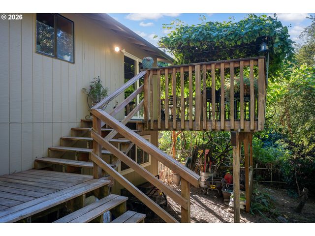 3008 Sw CHASTAIN Ave, Gresham, OR 97080