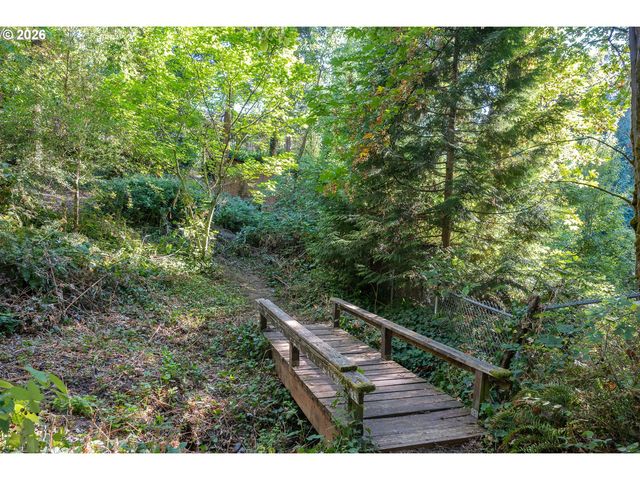 3008 Sw CHASTAIN Ave, Gresham, OR 97080