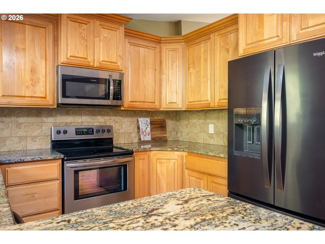 3008 Sw CHASTAIN Ave, Gresham, OR 97080