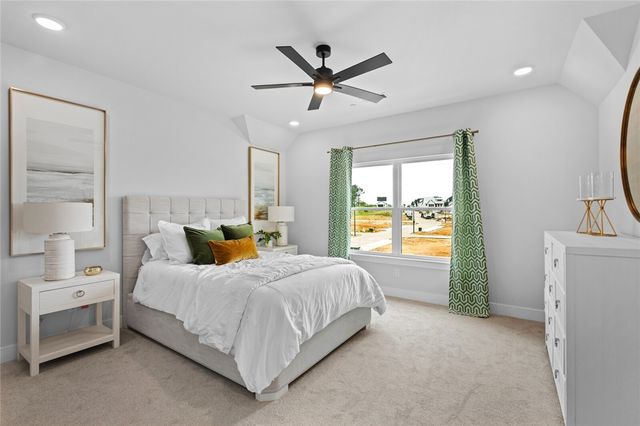 3058 W Berkeley Avenue, Rogers, AR 72758