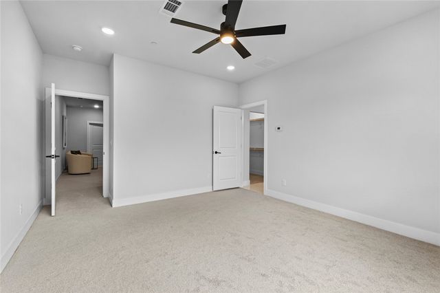 3058 W Berkeley Avenue, Rogers, AR 72758