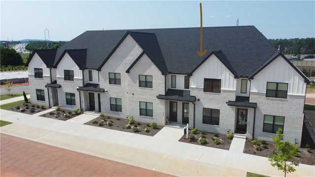 3058 W Berkeley Avenue, Rogers, AR 72758