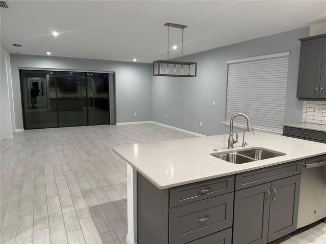 9291 STARRY NIGHT AVENUE, Sarasota, FL 34241