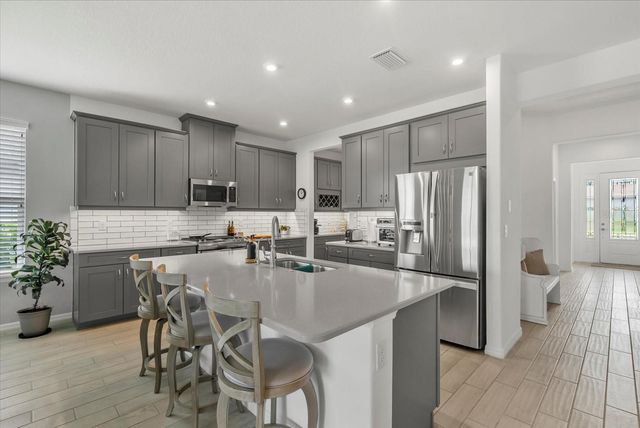 9291 STARRY NIGHT AVENUE, Sarasota, FL 34241