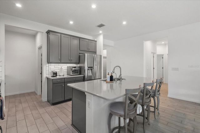 9291 STARRY NIGHT AVENUE, Sarasota, FL 34241