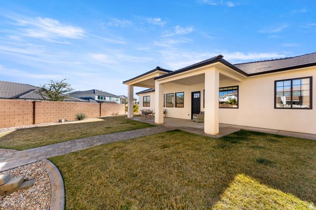 2360 W CHARDONNAY LN, St. George, UT 84770
