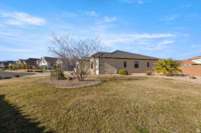 2360 W CHARDONNAY LN, St. George, UT 84770