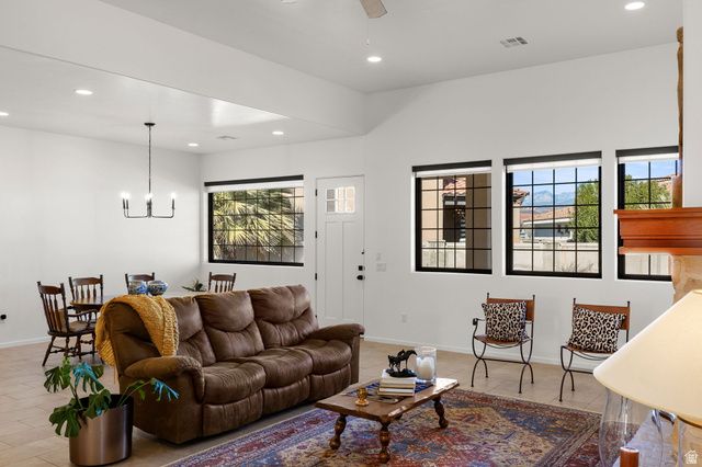 2360 W CHARDONNAY LN, St. George, UT 84770