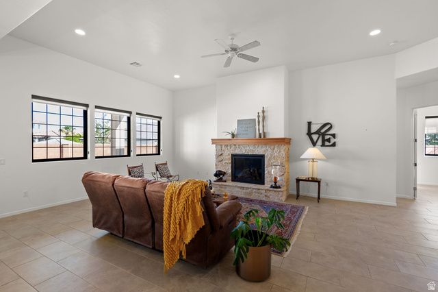 2360 W CHARDONNAY LN, St. George, UT 84770