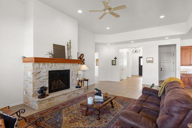 2360 W CHARDONNAY LN, St. George, UT 84770