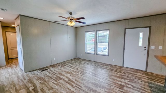 3803 Highway 180 E 26, Mineral Wells, TX 76067