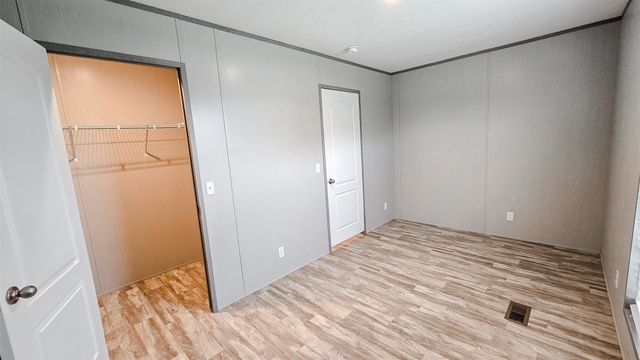 3803 Highway 180 E 26, Mineral Wells, TX 76067