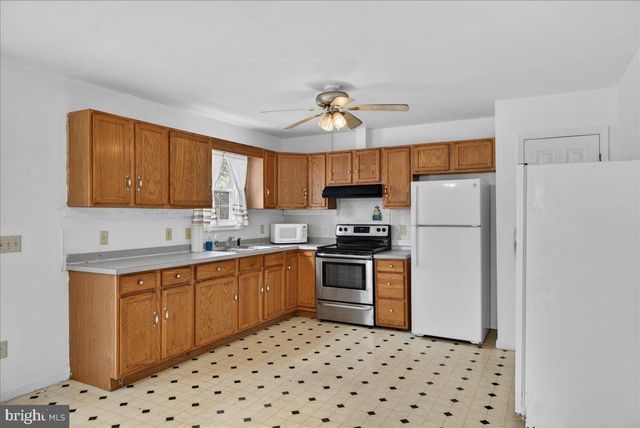 28042 RAPIDAN RD, Rapidan, VA 22733