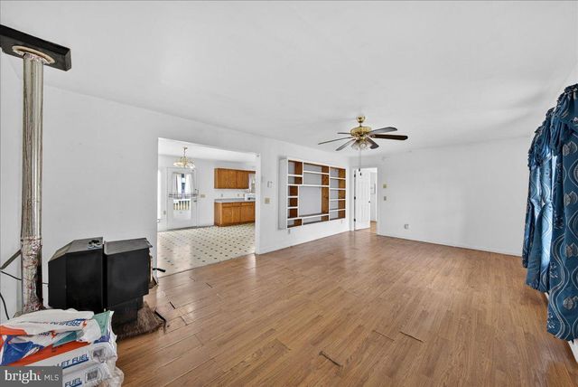 28042 RAPIDAN RD, Rapidan, VA 22733