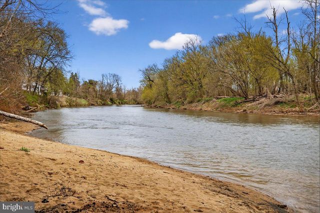 28042 RAPIDAN RD, Rapidan, VA 22733