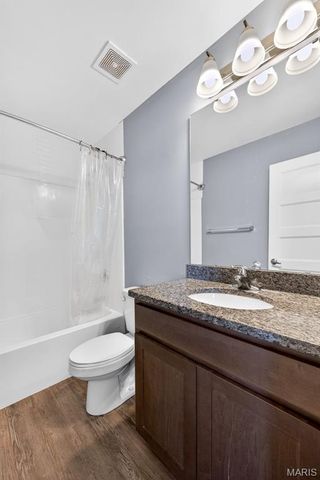 201 Old Schaeffer Lane, O'fallon, MO 63366