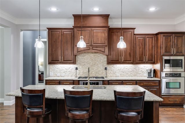 4136 Remington RD, Cedar Park, TX 78613