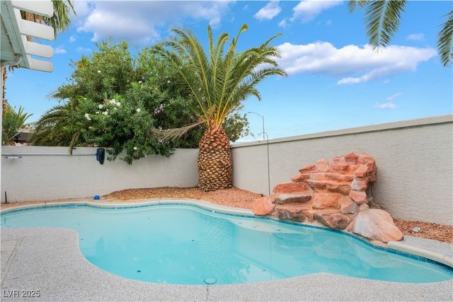 3695 Funston Way, Las Vegas, NV 89129