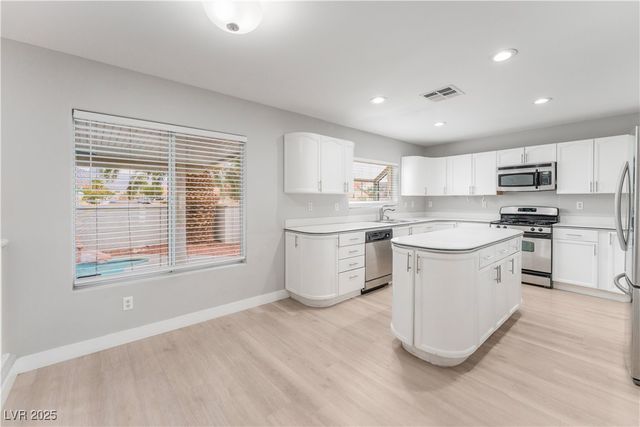 3695 Funston Way, Las Vegas, NV 89129