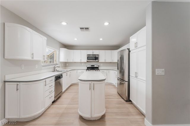 3695 Funston Way, Las Vegas, NV 89129