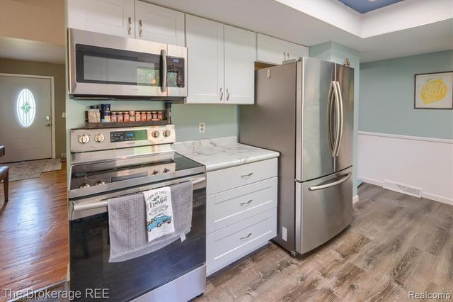 5042 Cook Road, Swartz Creek, MI 48473