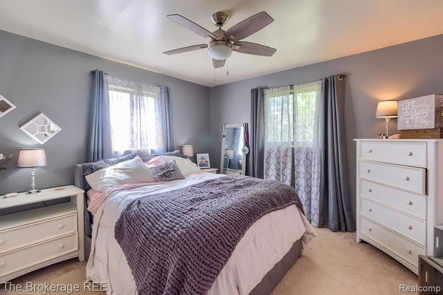 5042 Cook Road, Swartz Creek, MI 48473