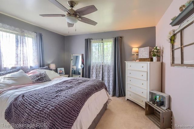 5042 Cook Road, Swartz Creek, MI 48473