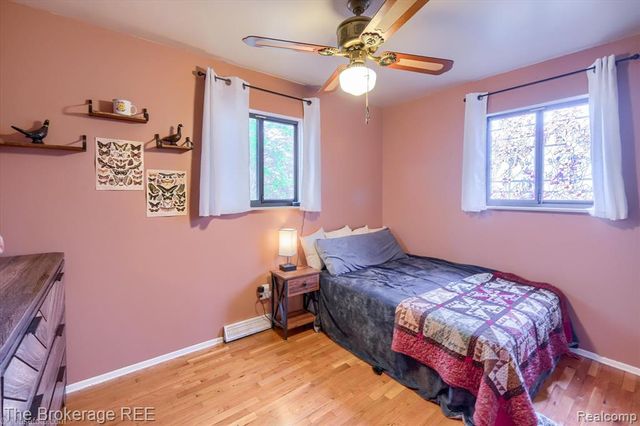 5042 Cook Road, Swartz Creek, MI 48473