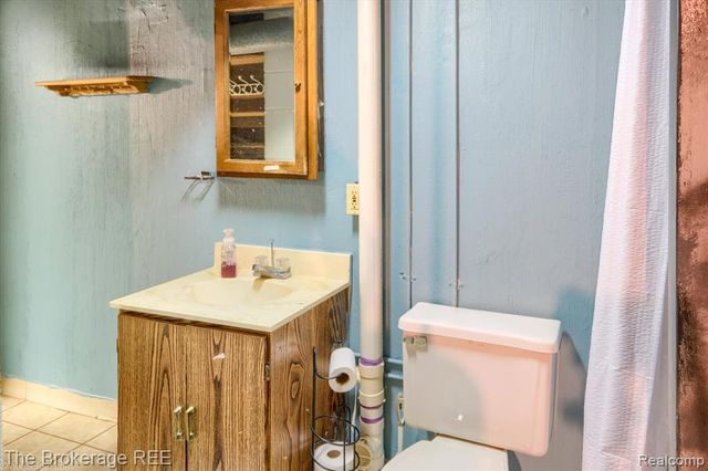 5042 Cook Road, Swartz Creek, MI 48473
