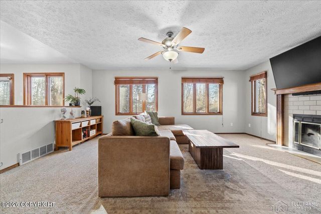 1855 N Kentucky Derby Drive, Palmer, AK 99645