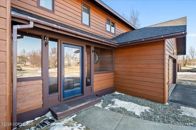 1855 N Kentucky Derby Drive, Palmer, AK 99645