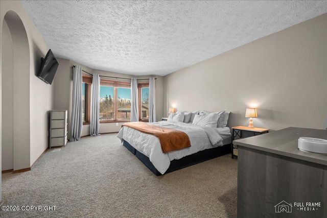 1855 N Kentucky Derby Drive, Palmer, AK 99645