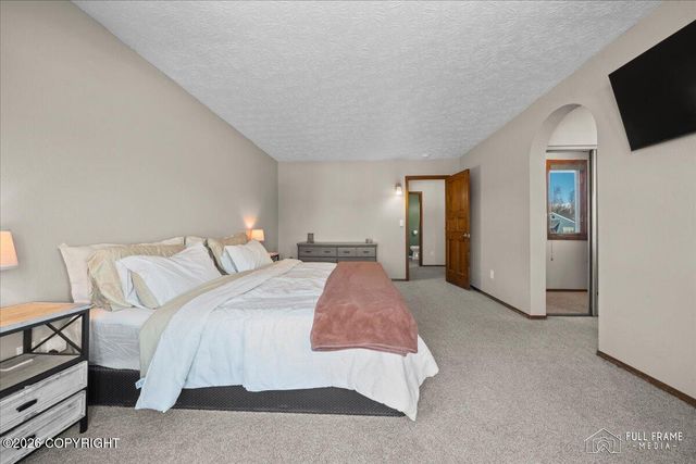 1855 N Kentucky Derby Drive, Palmer, AK 99645