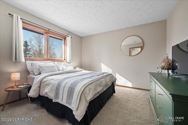 1855 N Kentucky Derby Drive, Palmer, AK 99645