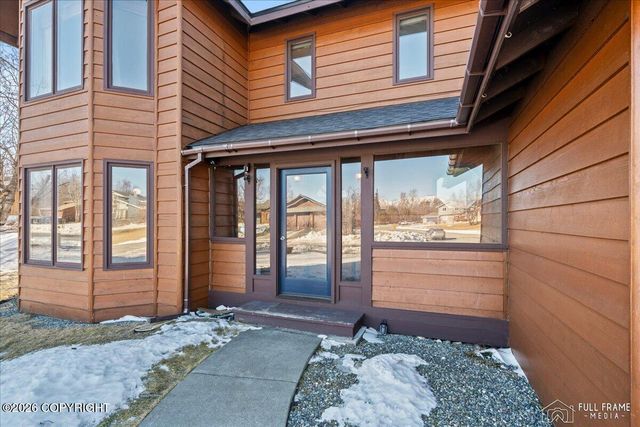 1855 N Kentucky Derby Drive, Palmer, AK 99645