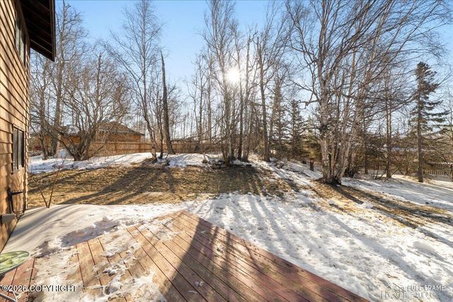 1855 N Kentucky Derby Drive, Palmer, AK 99645