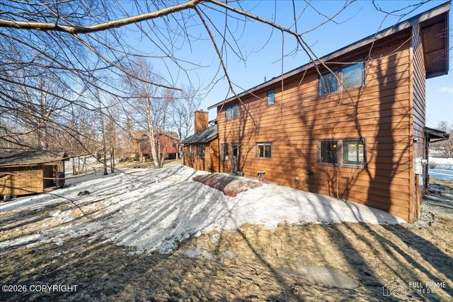 1855 N Kentucky Derby Drive, Palmer, AK 99645