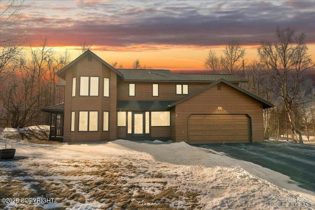 1855 N Kentucky Derby Drive, Palmer, AK 99645