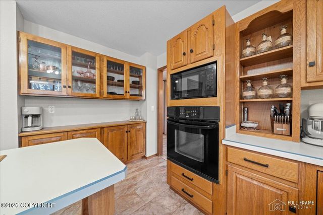 1855 N Kentucky Derby Drive, Palmer, AK 99645