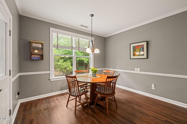 624 E Hatterleigh Avenue, Hillsborough, NC 27278