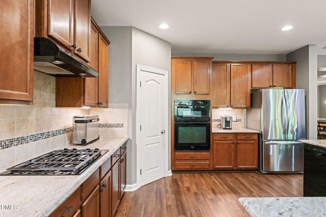 624 E Hatterleigh Avenue, Hillsborough, NC 27278