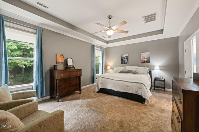 624 E Hatterleigh Avenue, Hillsborough, NC 27278