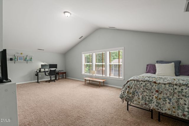 624 E Hatterleigh Avenue, Hillsborough, NC 27278
