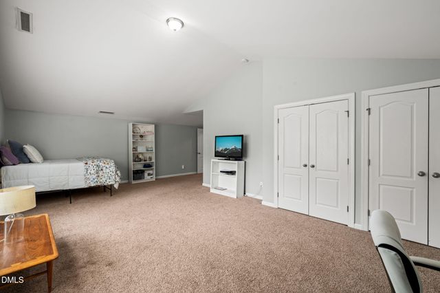 624 E Hatterleigh Avenue, Hillsborough, NC 27278