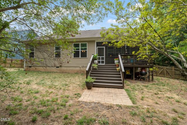 624 E Hatterleigh Avenue, Hillsborough, NC 27278