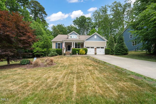 624 E Hatterleigh Avenue, Hillsborough, NC 27278